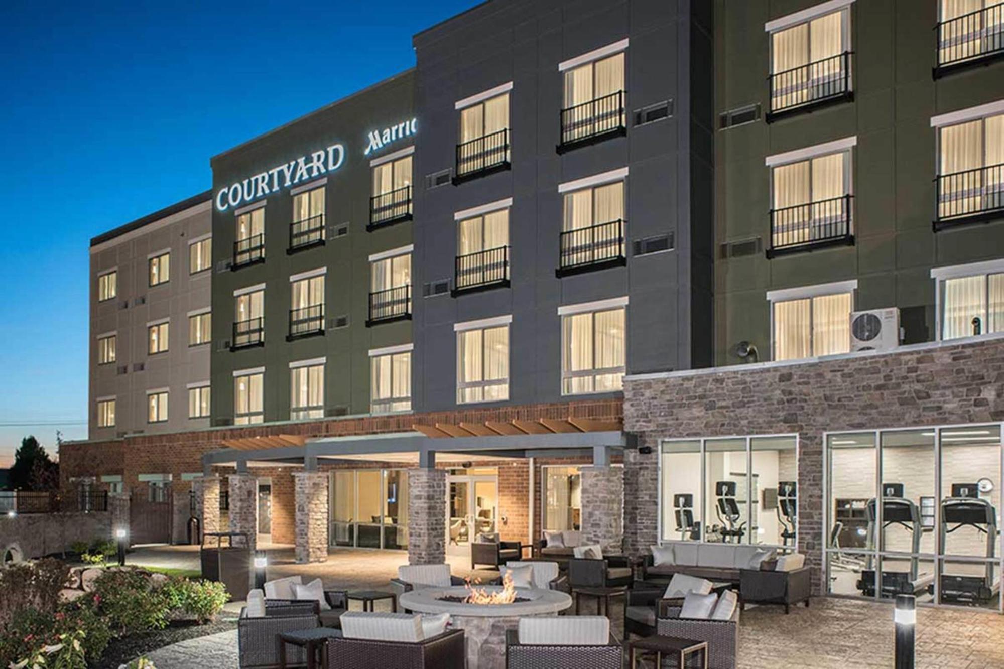Courtyard By Marriott Albany Clifton Park Hotel Exterior foto